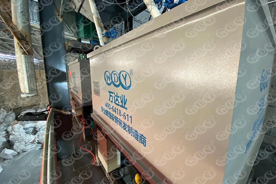 广东河源石英砂除铁磁选机使用案例