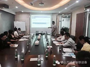 佛山市禅城区领导莅临mingbo明博(中国)参观指导